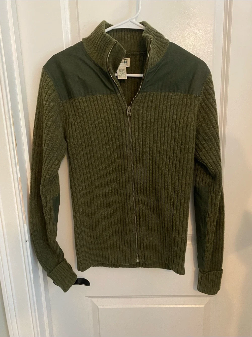 LL Bean Commando Olive Green Knit Zip-Up Lambswool Sweater Jacket